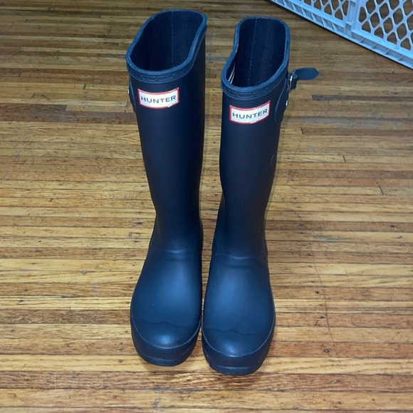 Hunter universal Original Tall Rain Boot, Navy - Picture 1 of 7
